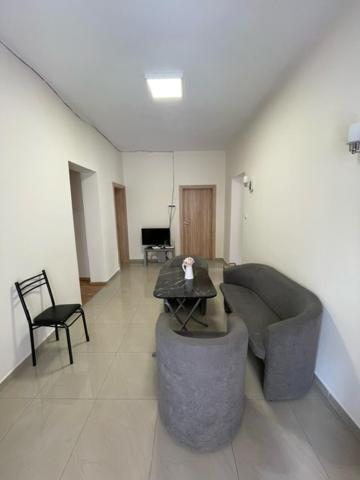 R&K Hostel Skopje Esterno foto